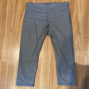 Calvin Klein performance crop leggings
